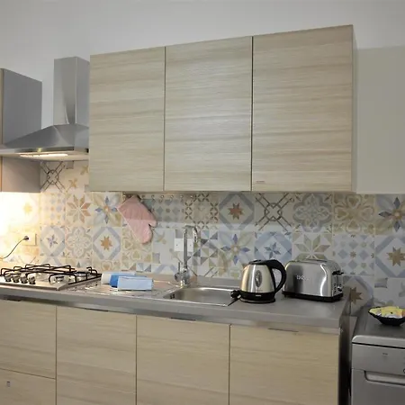 Settimia A 50 Mt Dalla Spiaggia!