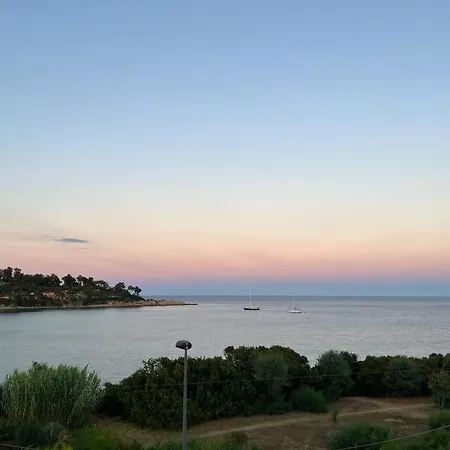 Settimia A 50 Mt Dalla Spiaggia!